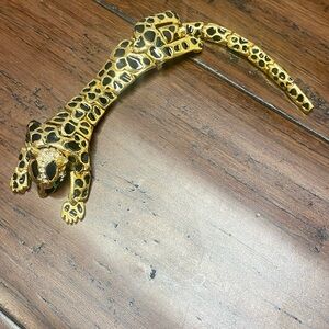 Large Spectacular Vintage 80s Estate GoldTone Leopard Double Pin Shoulder Brooch